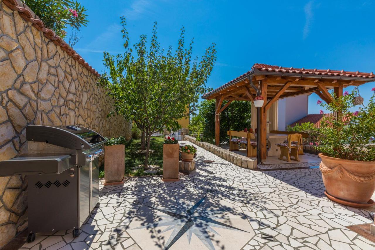 Villa M Цриквеница Экстерьер фото
